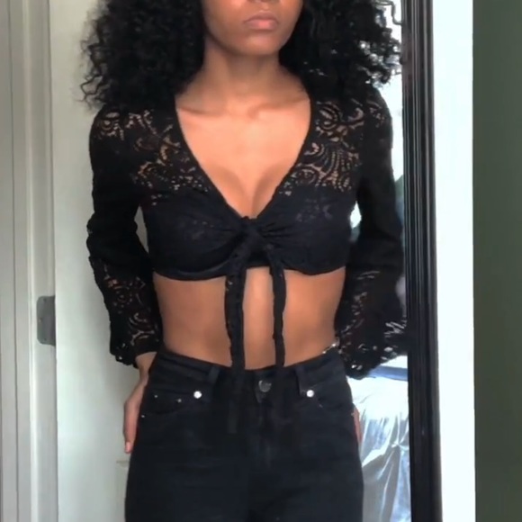 Lace bell sleeved tie front top - Picture 4 of 5